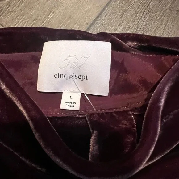 Cinq a Sept Callalily Velvet Cami In Red - Picture 2 of 7